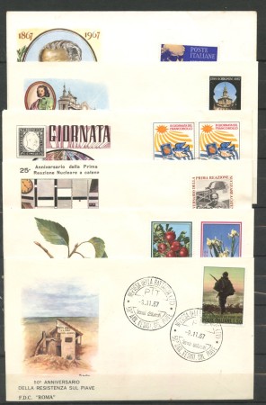 1967 - REPUBBLICA - LOTTO/48079 - ANNATA COMPLETA DI 31 FRANCOBOLLI SU 20 BUSTE FDC