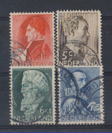 1935 - LOTTO/8676U - OLANDA - BENEFICENZA UOMINI ILLUSTRI 4v. -