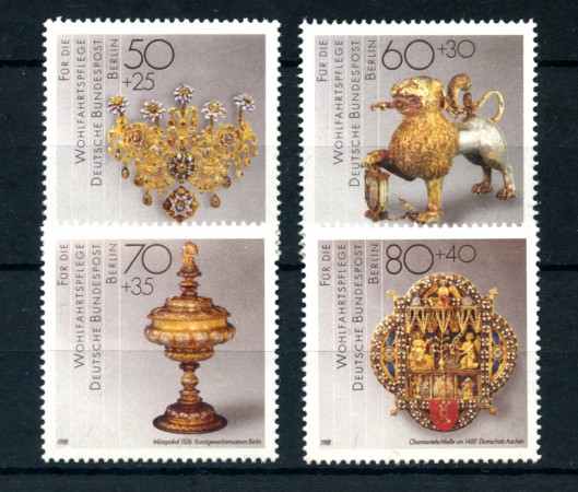 1988 - LOTTO/15742 - BERLINO - OPERE D'ARTE 4v. - NUOVI
