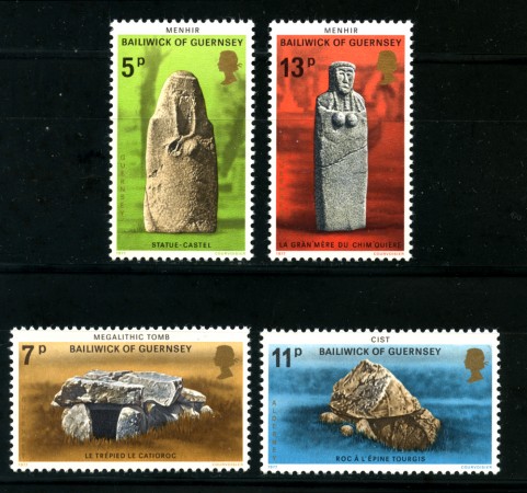 1977 - LOTTO/22110 - GUERNSEY - MONUMENTI PREISTORICI 4v. - NUOVI