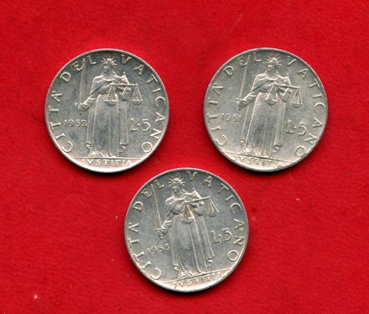 1951/1953 - VATICANO - LOTTO/M48063 - INSIEME DI TRE MONETE DA 5 LIRE PAPA PIO XII°