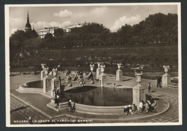NOVARA - LOTTO/16953 - 1939  LA VASCA AL PARCO DEI BAMBINI