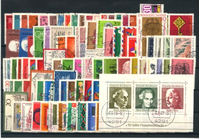 1967/1974 - GERMANIA FEDERALE - LOTTO/43191 - COLLEZIONE DI  200  FRANCOBOLLI USATI DIFFERENTI