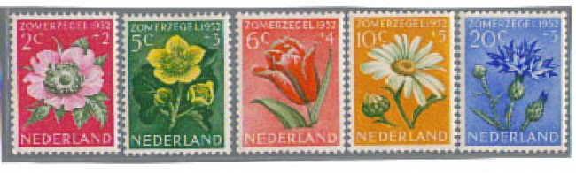 1952 - LOTTO/8737 - OLANDA - BENEFICENZA FIORI