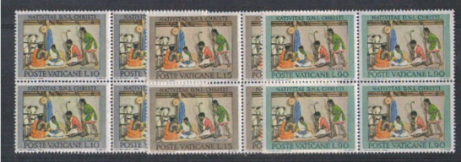 1962 - LOTTO/5888Q - VATICANO - NATALE 3v. QUARTINE
