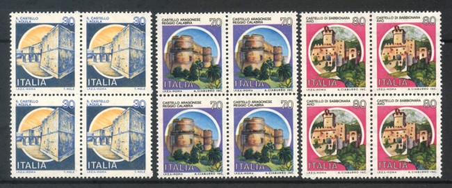 1981 - LOTTO/6745Q - REPUBBLICA - CASTELLI 3v. - QUARTINE NUOVI