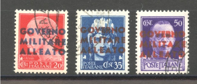 1943 - OCCUP. AMERICANA - LOTTO/40119 - FRANCOBOLLI SOPRASTAMPATI  3v. - USATI