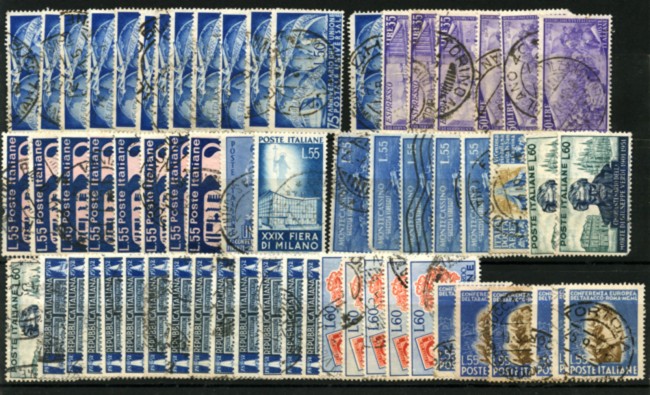 LOTTO/13360 - REPUBBLICA - LOTTO DI 62 FRANCOBOLLI USATI