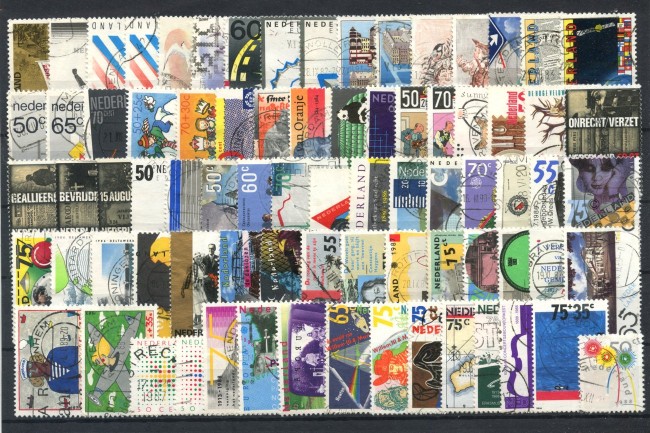 1982/1988 - OLANDA - LOTTO/48396 - COLLEZIONE DI 75 FRANCOBOLLI