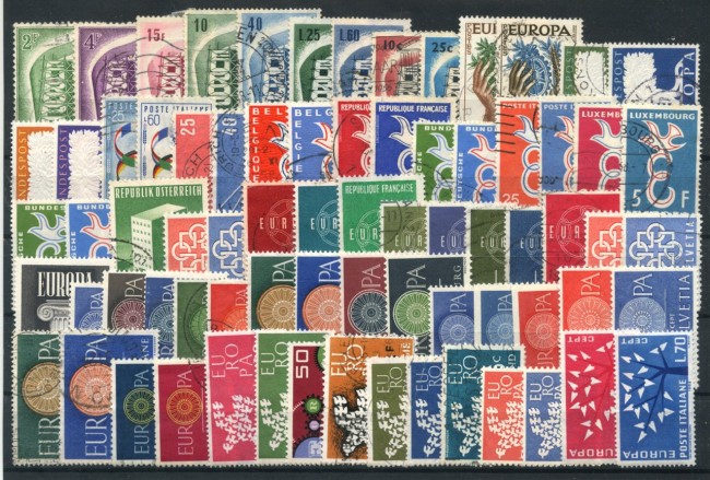 1956/1968 - EUROPA - LOTTO/48012 - COLLEZIONE DI 125 FRANCOBOLLI NUOVI/USATI