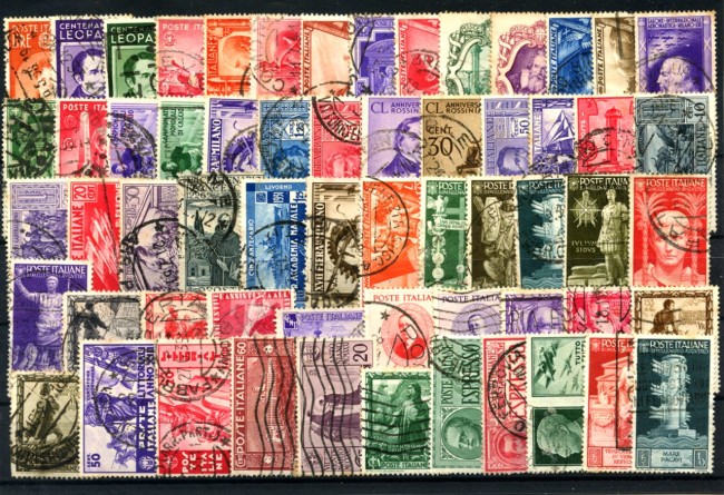 ITALIA REGNO - LOTTO/48007 - COLLEZIONE DI 60 FRANCOBOLLI COMMEMORATIVI USATI